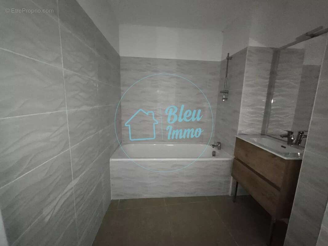 Appartement à CASTELNAU-LE-LEZ