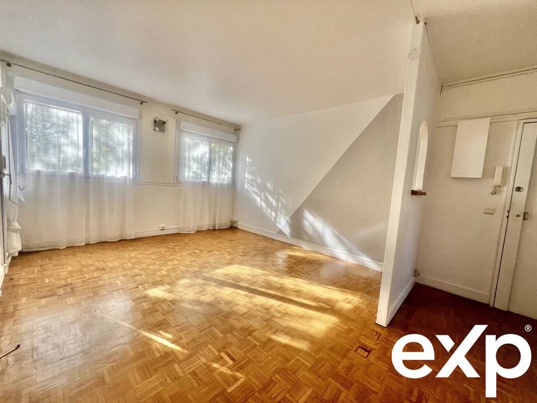 Appartement à AUBERGENVILLE