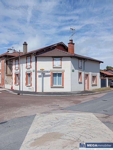Maison à HEILTZ-LE-MAURUPT