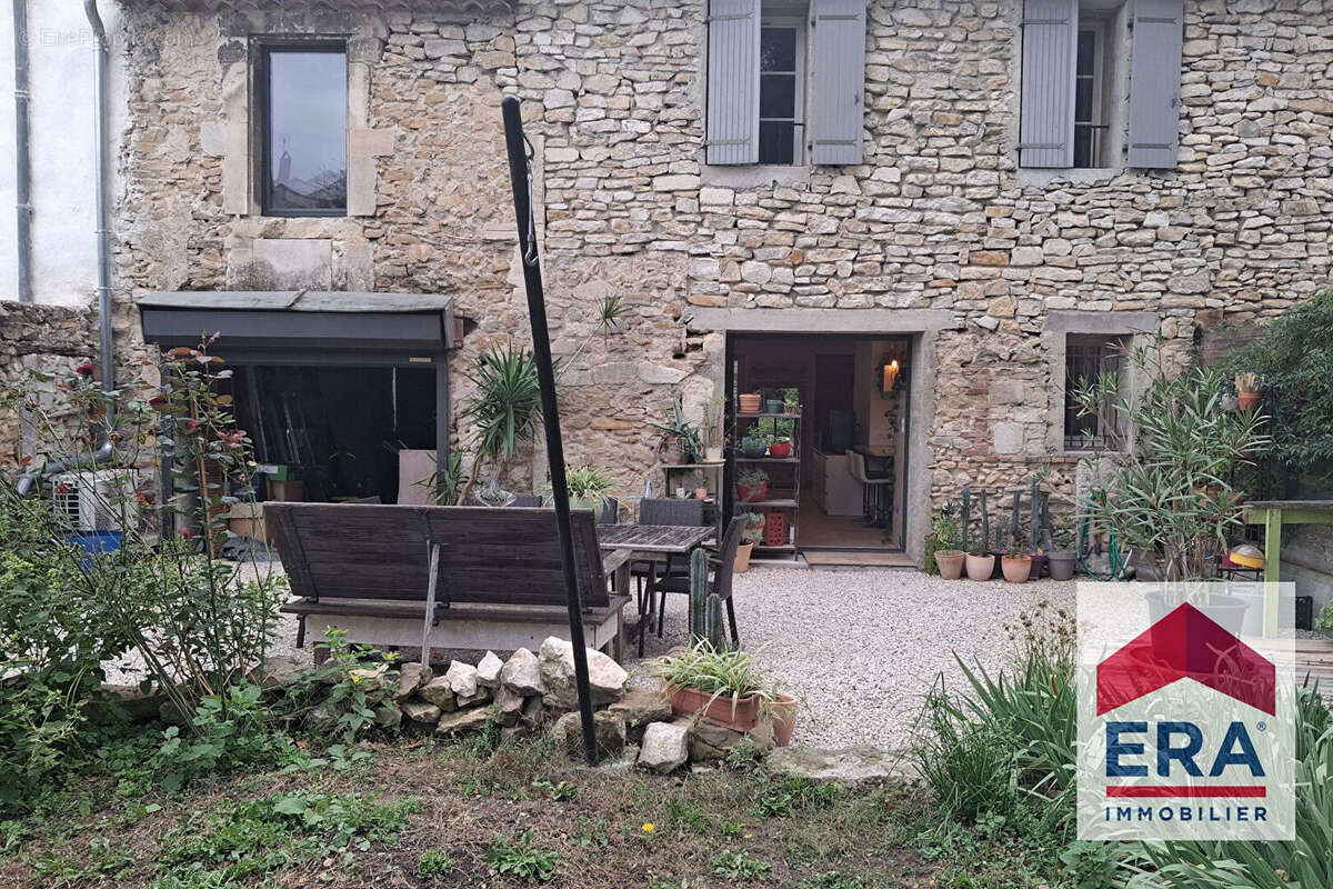 Maison à BOLLENE