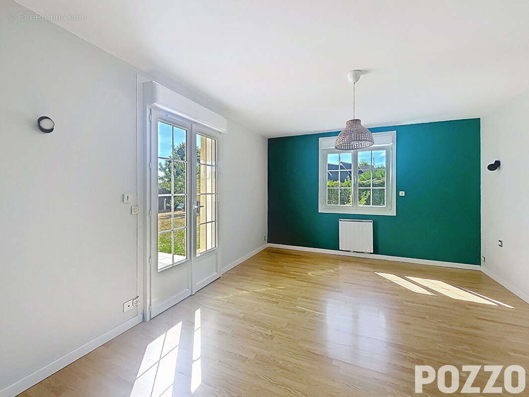 À vendre ! Belle maison familiale 5 chambres à Démouville - photo 7