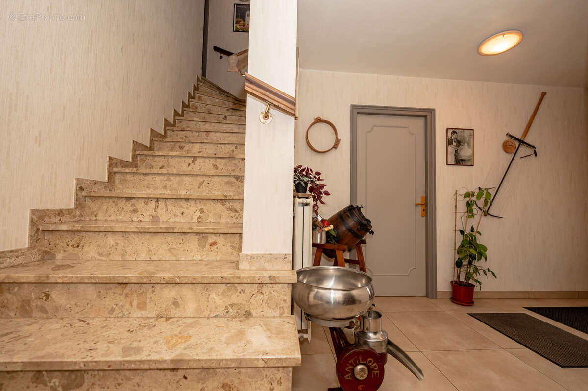 Maison à VUILLECIN