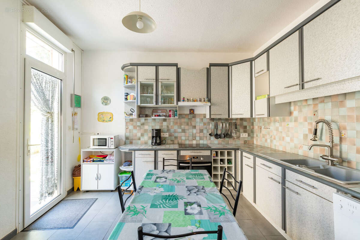 Maison à LEZIGNAN-CORBIERES
