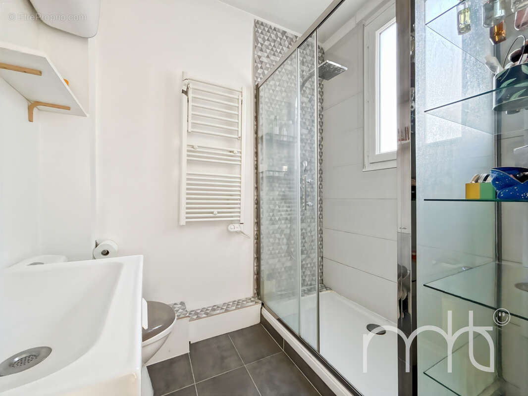 Appartement à ASNIERES-SUR-SEINE