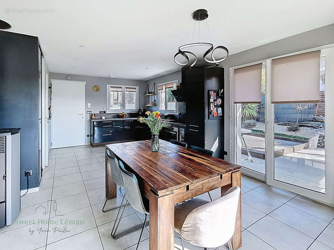 Maison à ANTHY-SUR-LEMAN