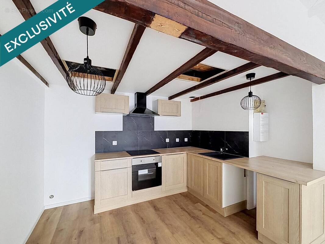 Photo 1 - Appartement à LAY-SAINT-CHRISTOPHE
