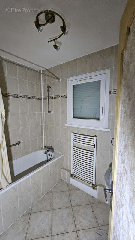 Maison à ERVAUVILLE