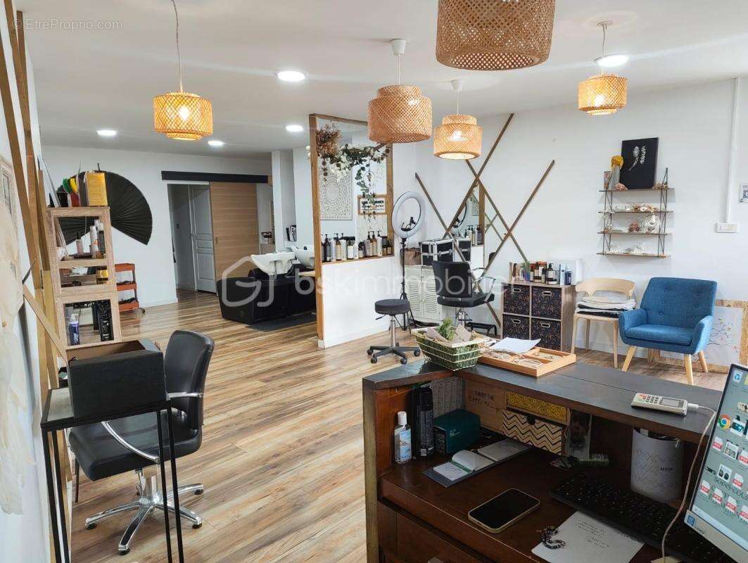 Commerce à LE TAMPON