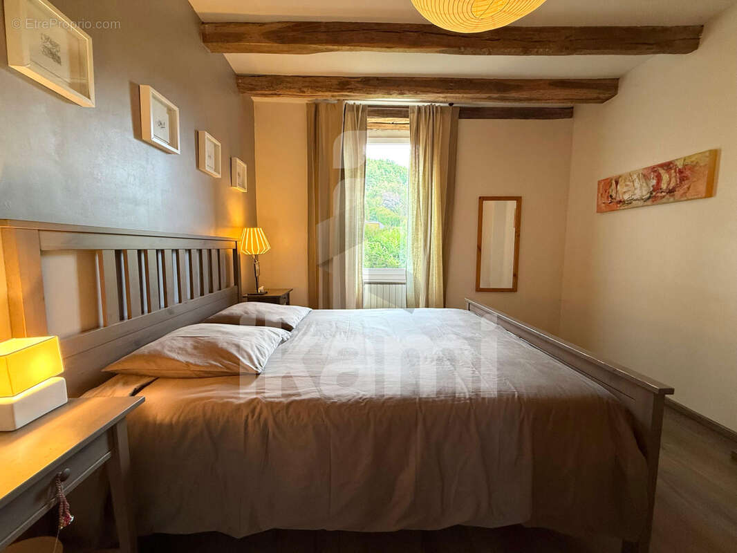 Maison à CURLEY