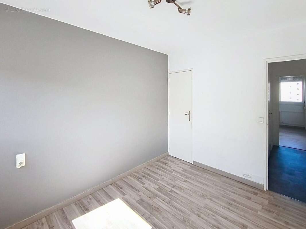 Photo 7 - Appartement à SAINT-ETIENNE