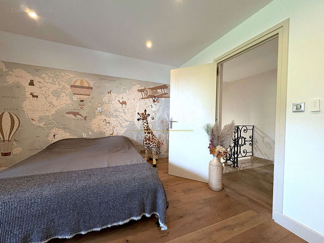 Maison à VEYRIER-DU-LAC