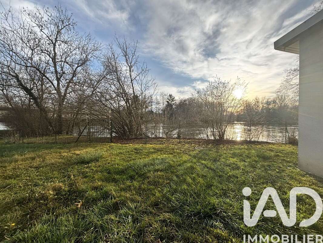 Photo 2 - Maison à PONT-SUR-SEINE