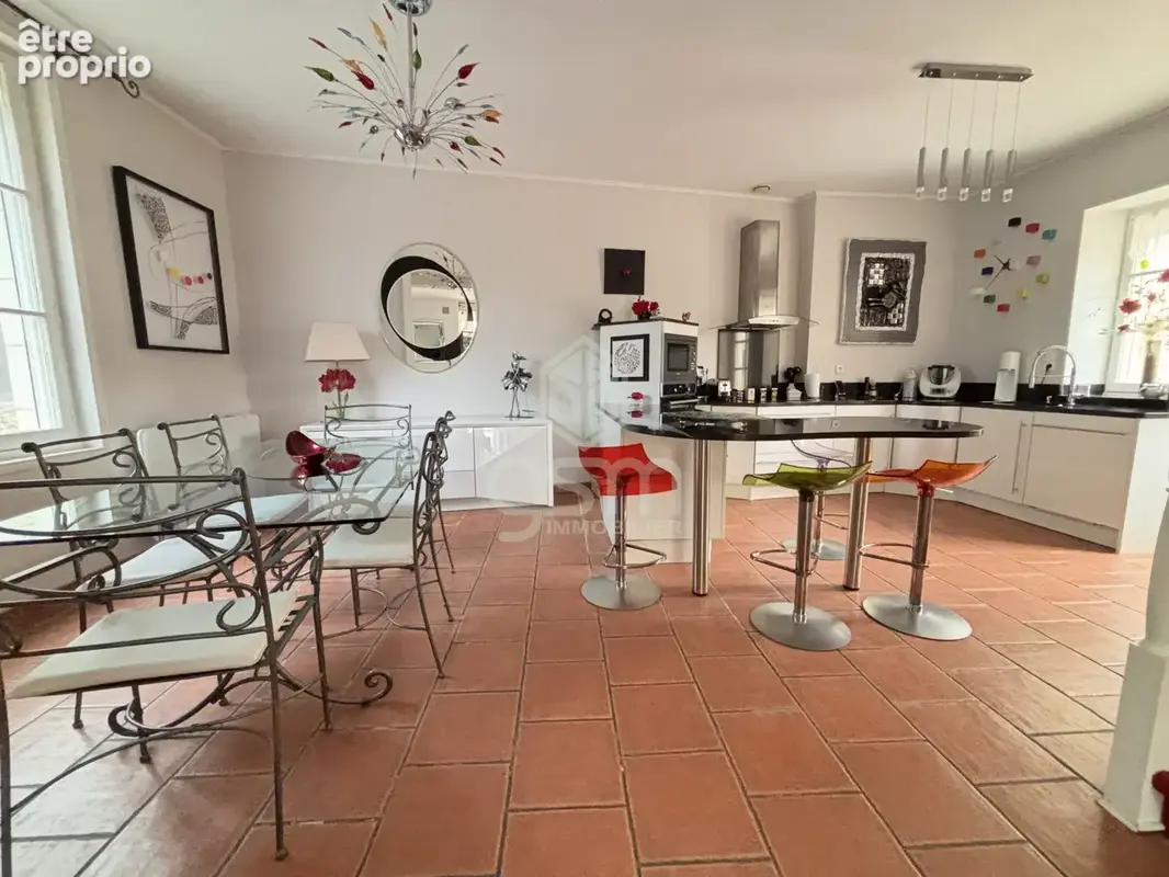 Maison 8 pièces 152 m² à vendre à Saint-Epain (37800) - photo 4
