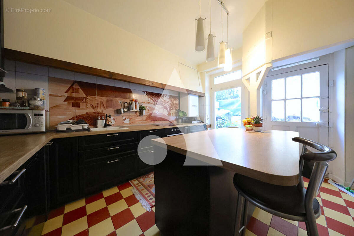 Appartement à CORBEIL-ESSONNES