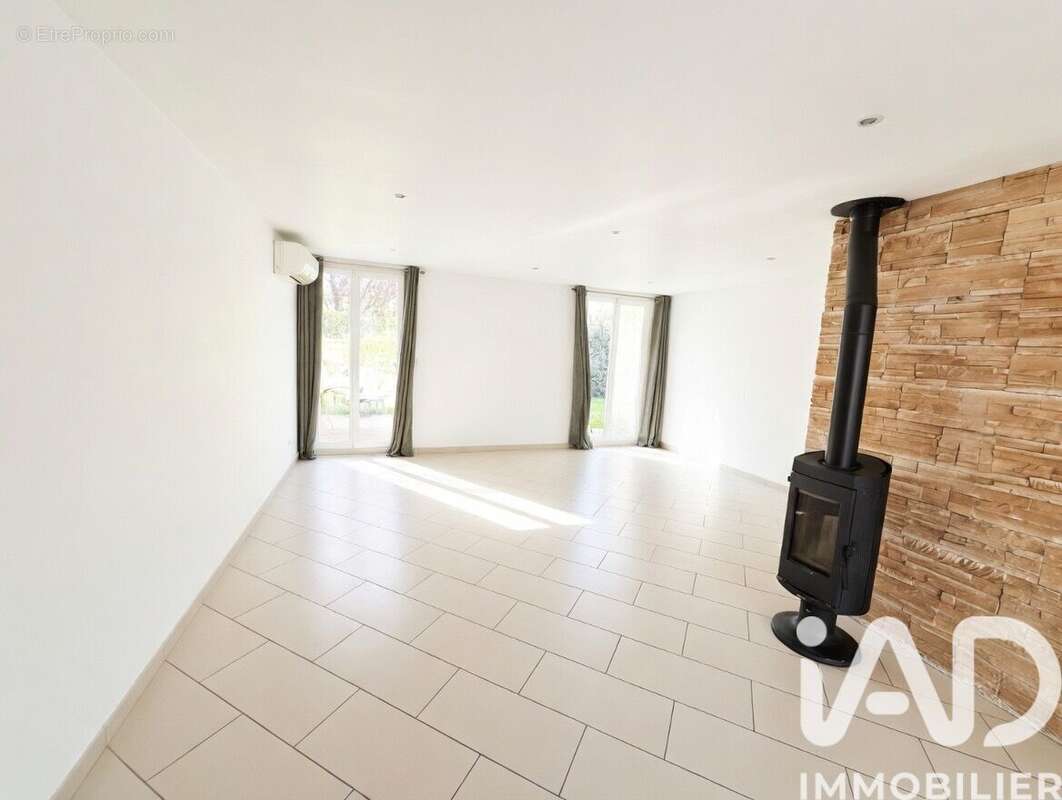 Photo 3 - Maison à POMPONNE