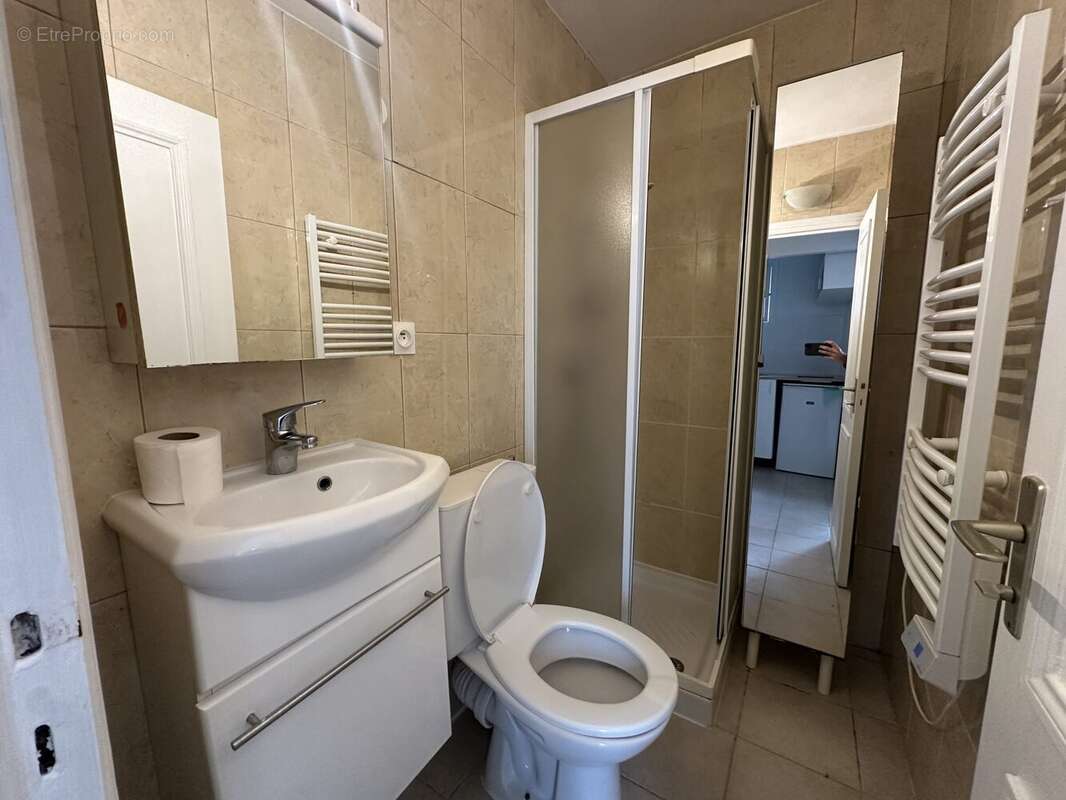 Appartement à PARIS-8E