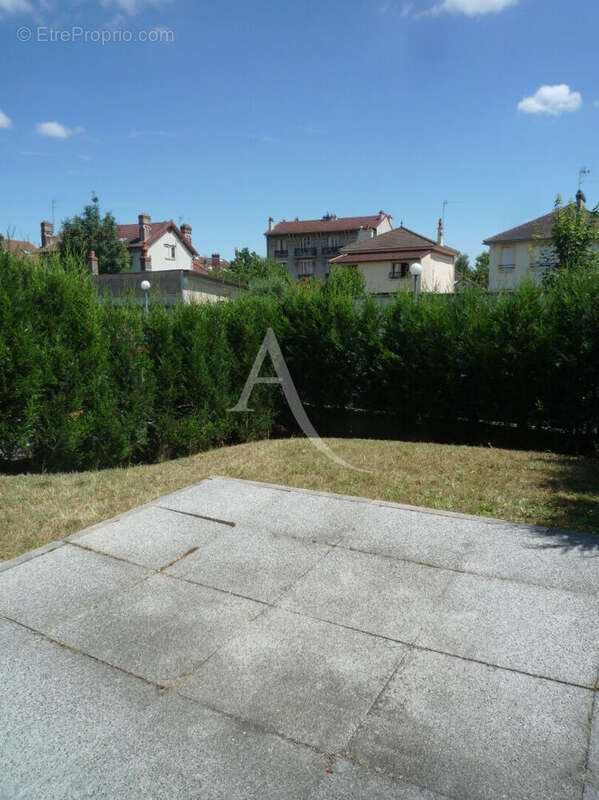 Appartement à ERMONT