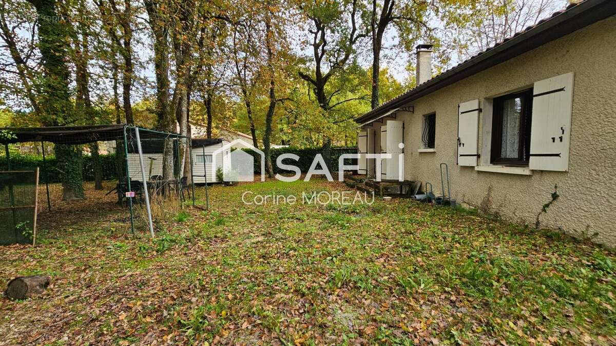 Photo 2 - Maison à SAINT-SATURNIN