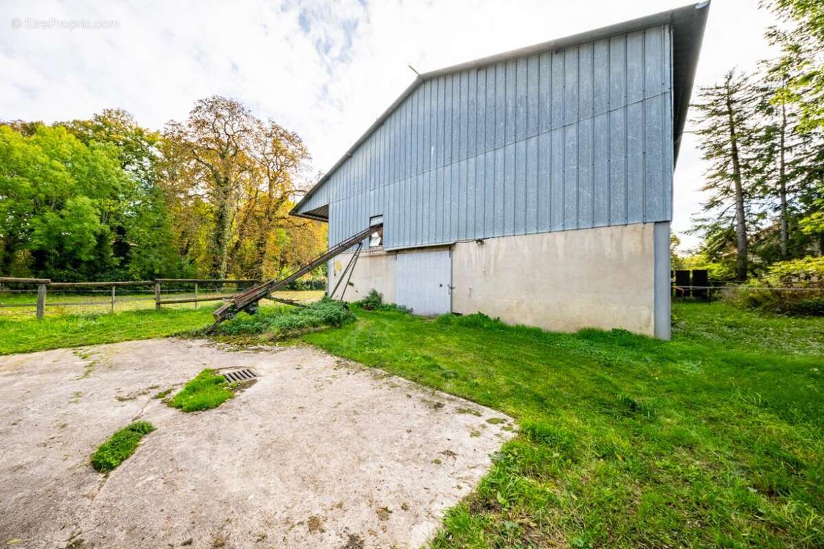 Maison à BEIRE-LE-CHATEL