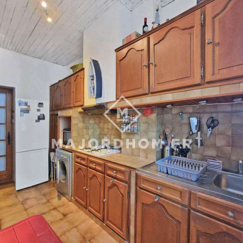 Appartement à MARSEILLE-7E