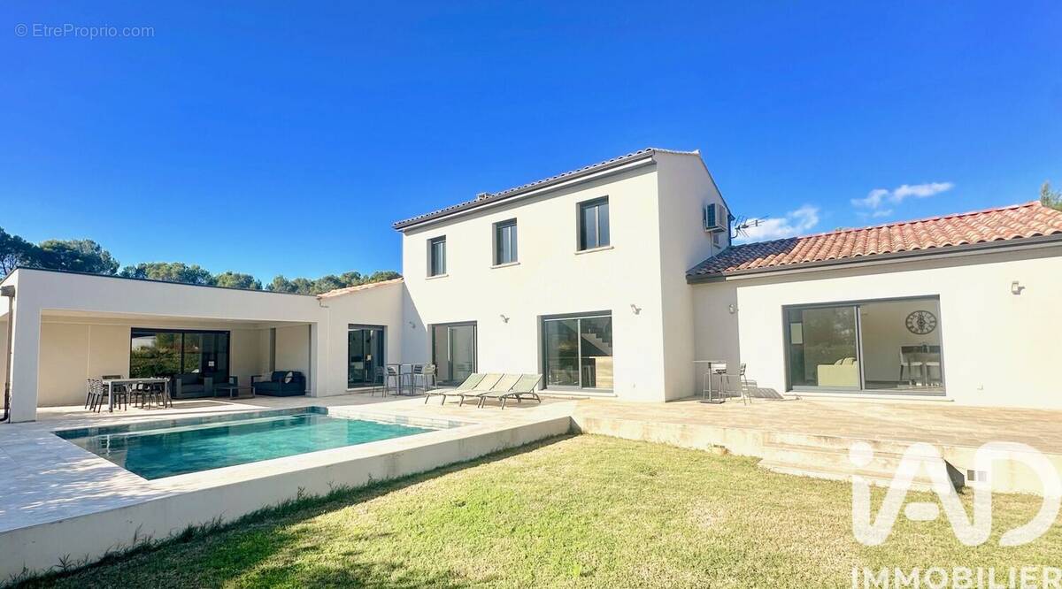 Photo 1 - Maison à UCHAUX