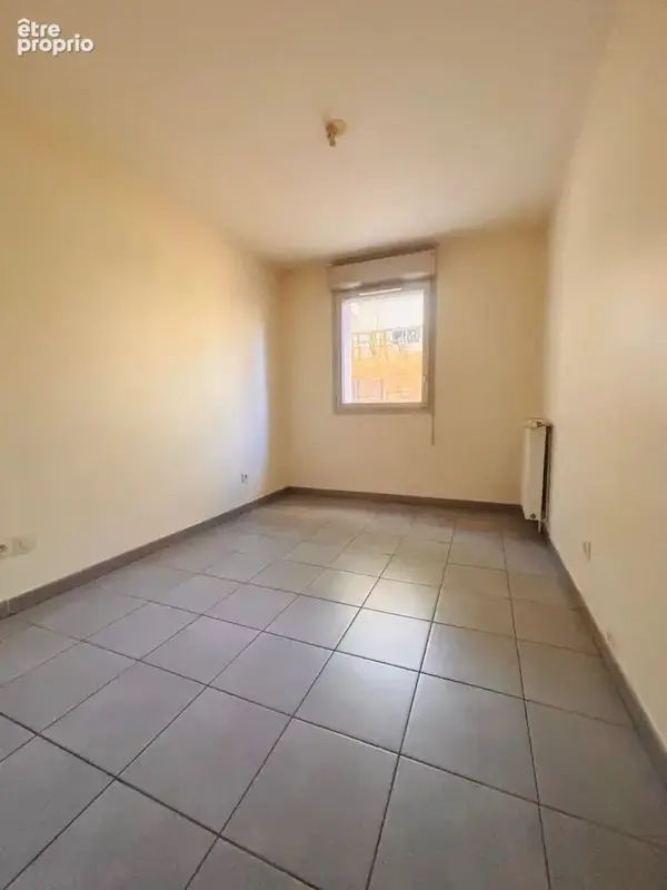 Appartement toulouse 3 pièce(s) 3 cocus avec terrasse parking en sous sols - photo 3