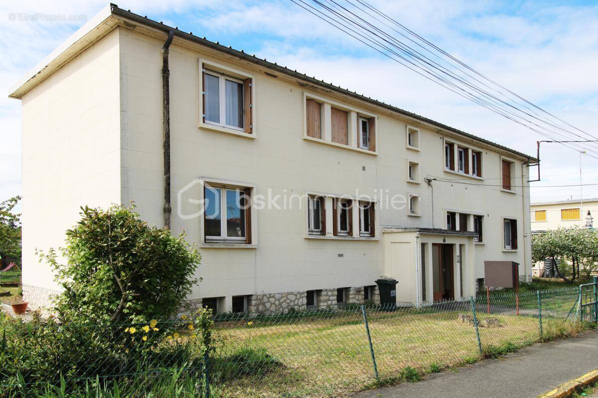 Appartement à DAMMARIE-LES-LYS