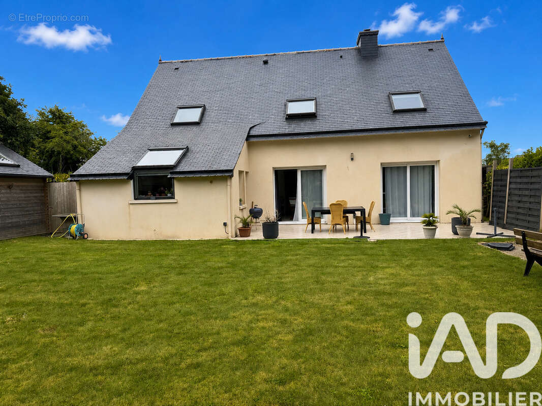 Maison 154 m² à Guilers  - photo 2