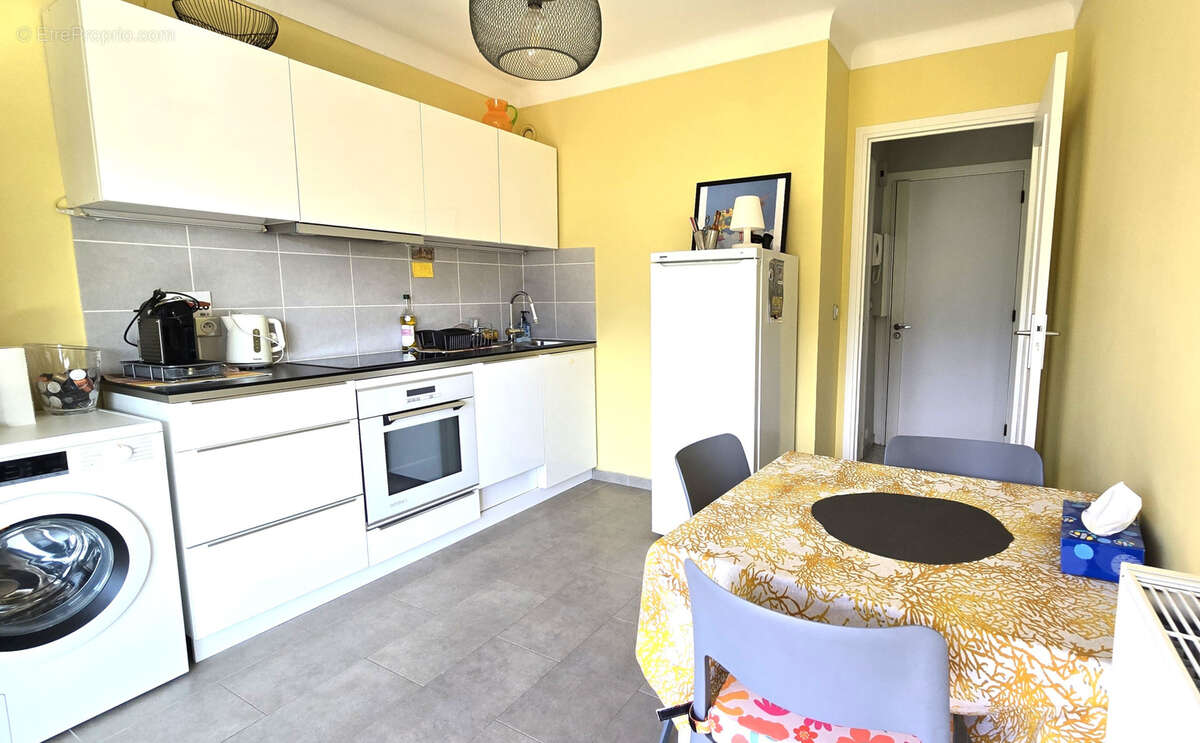 Appartement à ROQUEBRUNE-CAP-MARTIN