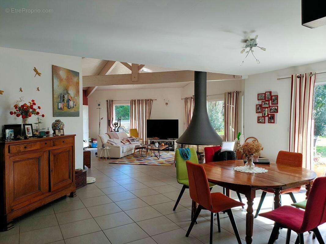 Maison à SAINTE-EULALIE