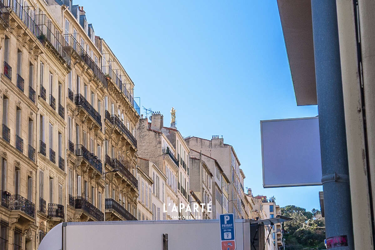 Appartement à MARSEILLE-6E