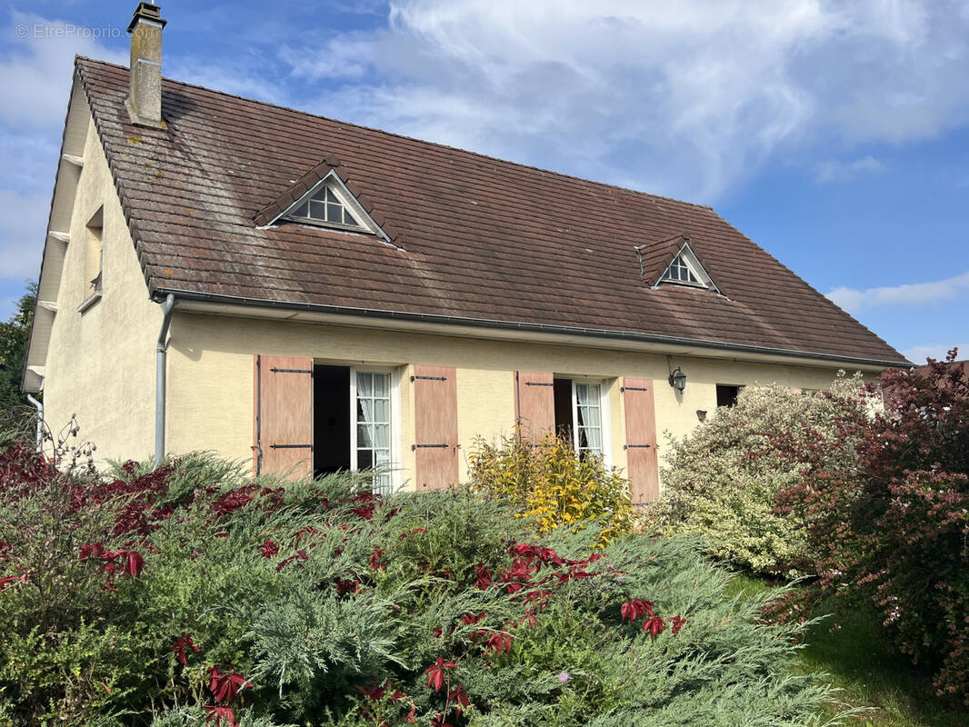 Maison à MONCEAUX