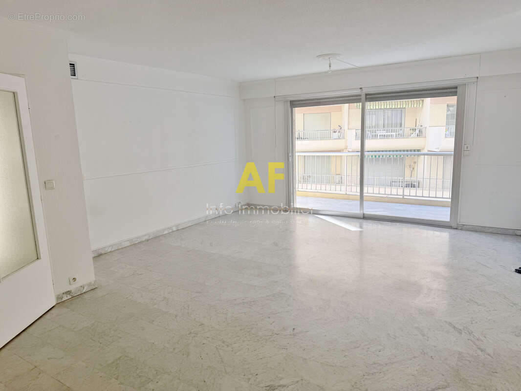 Appartement à SAINT-RAPHAEL