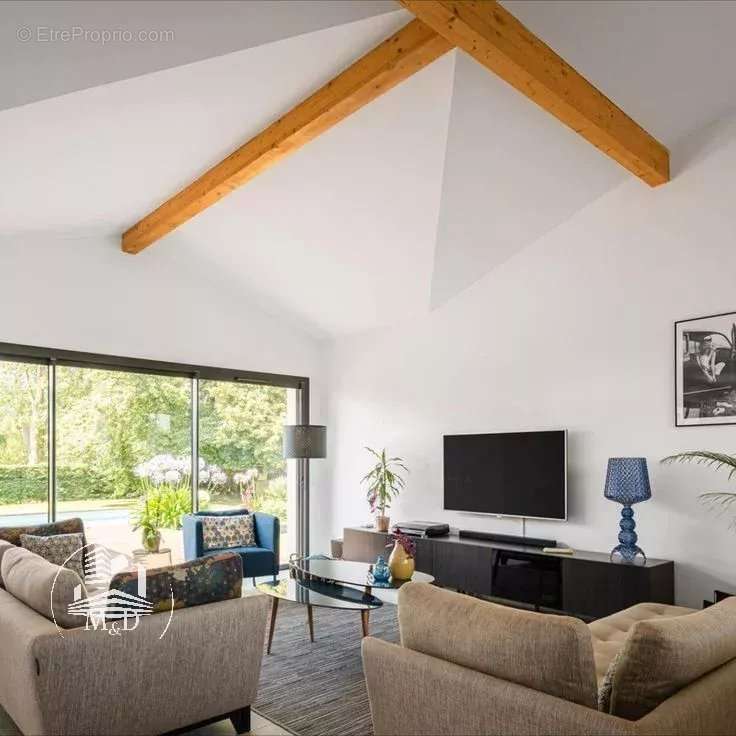 Maison à BONREPOS-SUR-AUSSONNELLE