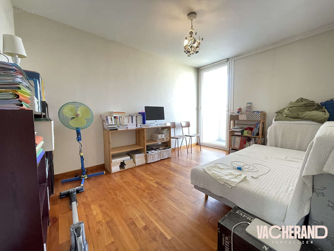 Appartement 85 m² à Lille  - photo 7