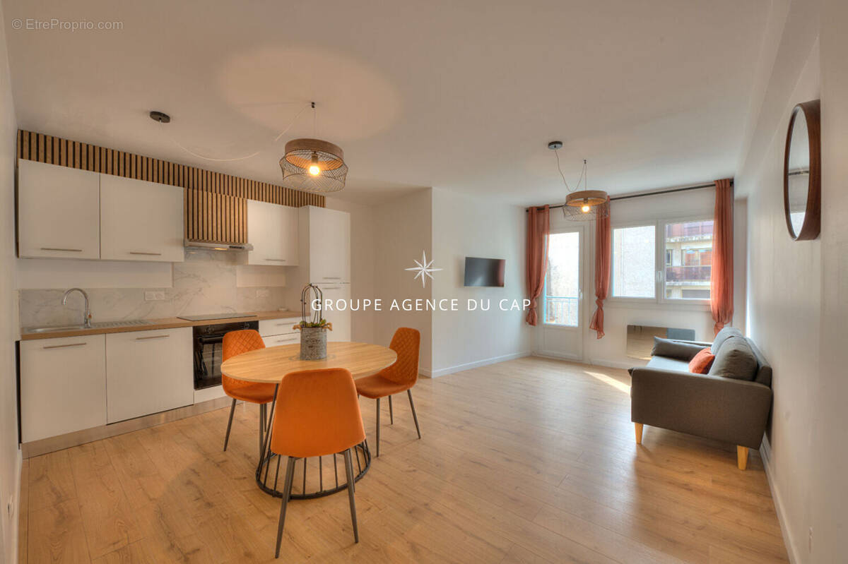 Appartement à SAINT-RAPHAEL