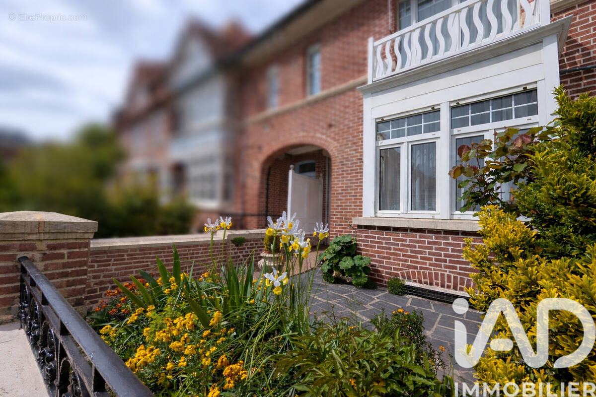 Photo 1 - Maison à AMIENS