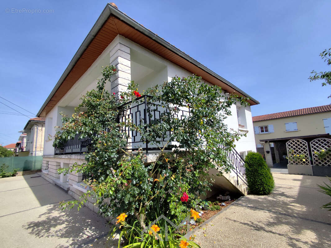 Maison à POITIERS