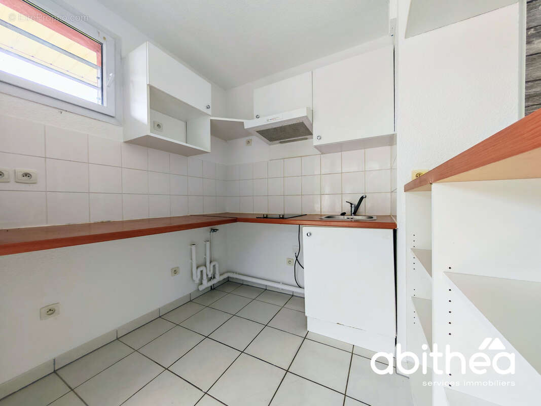 Appartement T2 avec terrasse, piscine et parking   Le confort d'une résidence récente dans un environnement pa - photo 8
