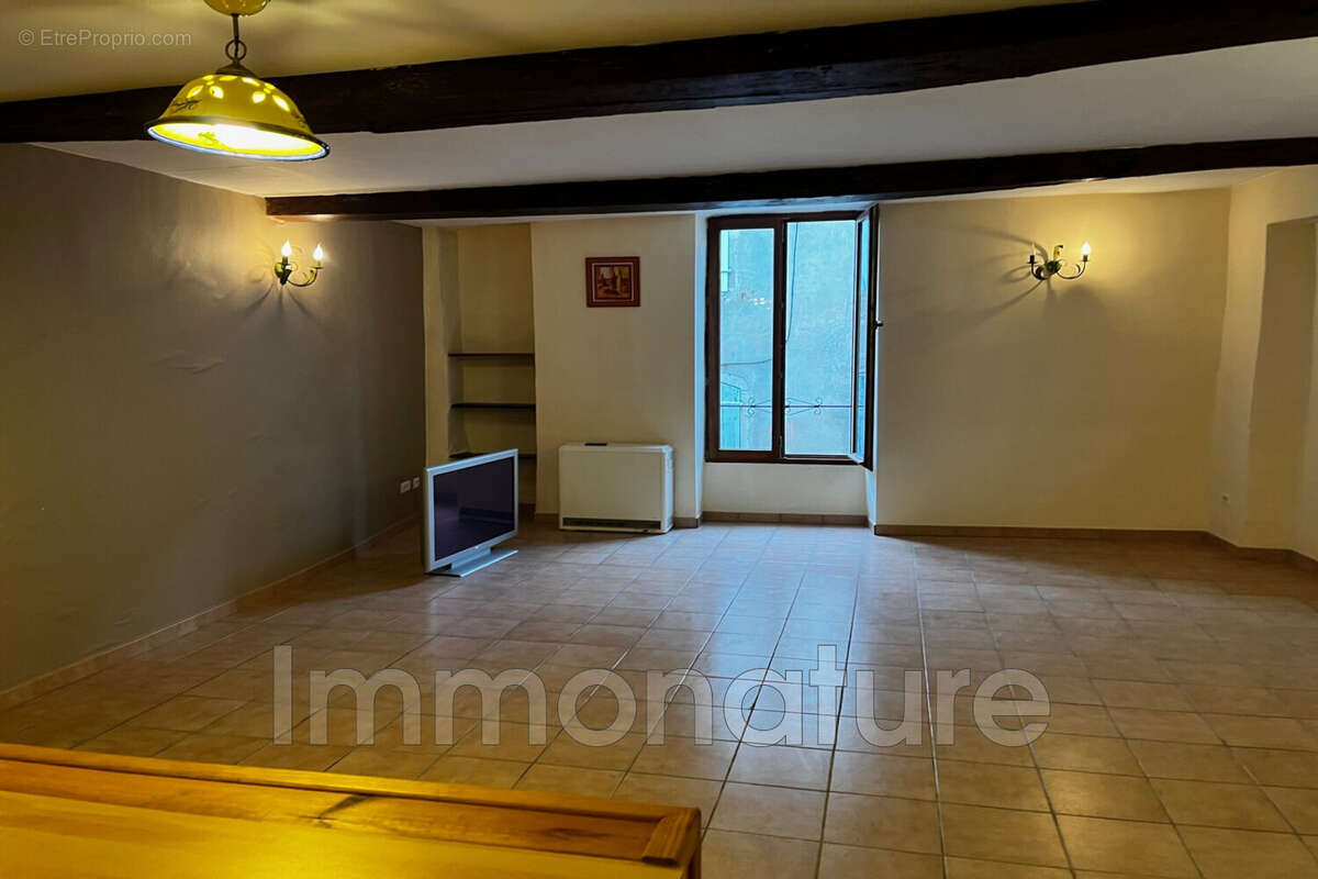 Maison à SUMENE