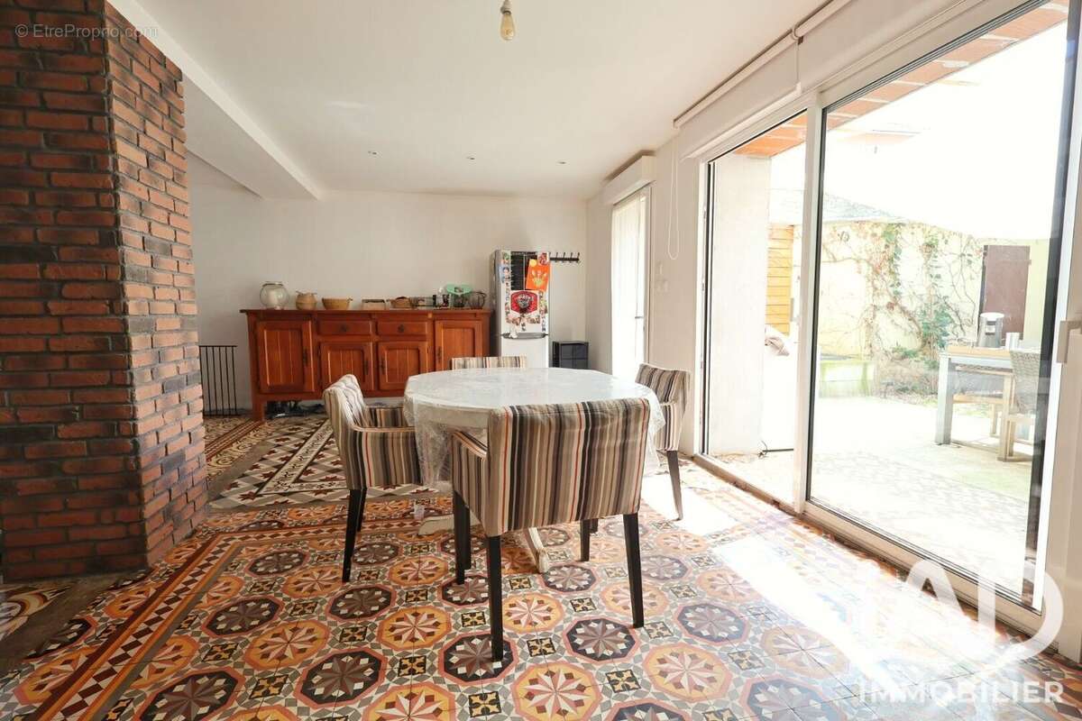 Maison 100 m² à Toulon  - photo 6