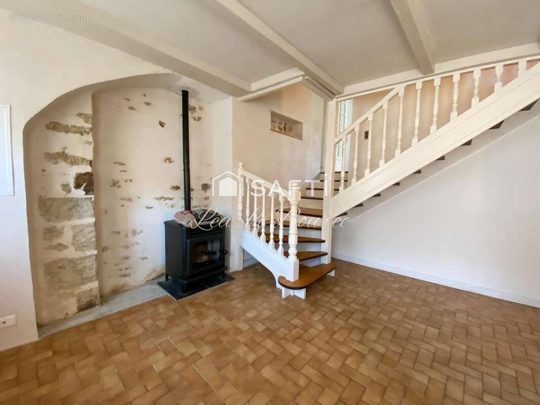 Photo 3 - Maison à ELLIANT