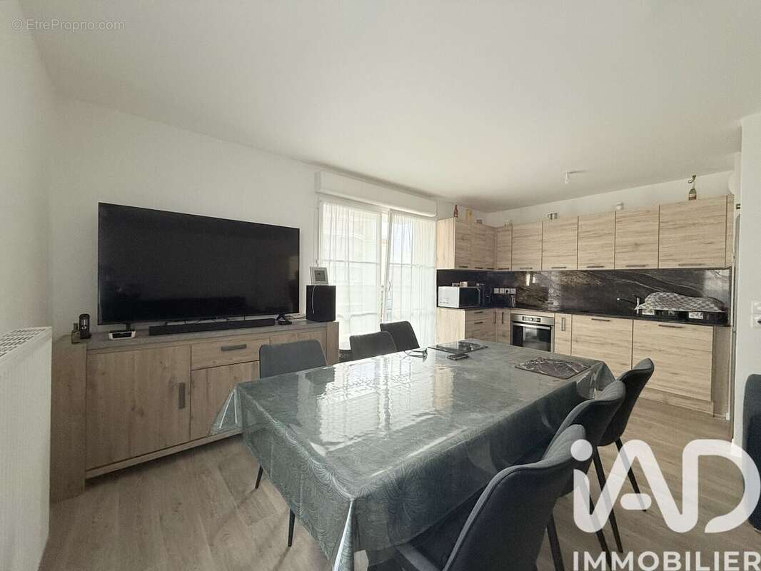 Photo 3 - Appartement à LE BLANC-MESNIL