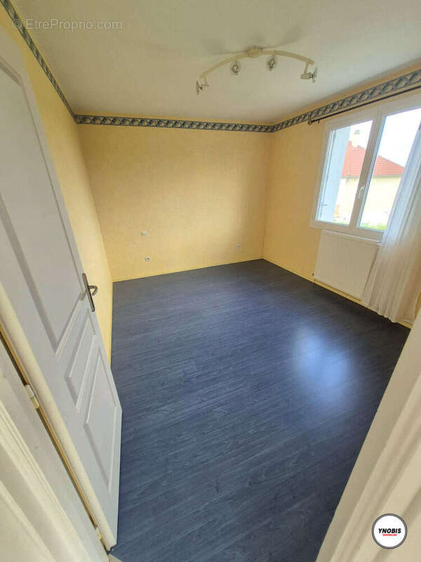 Maison à LA FERTE-BERNARD