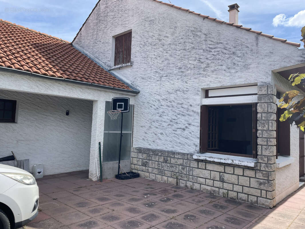 Maison familiale à Pont du Château secteur résidentiel - photo 3