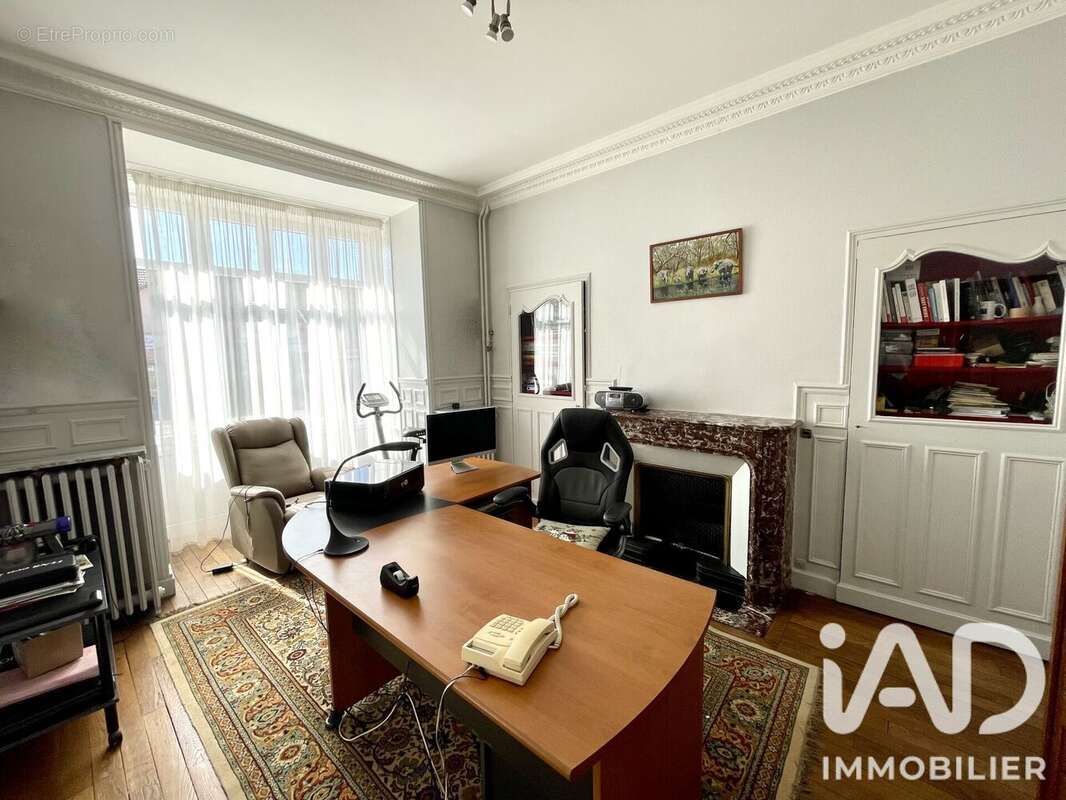 Maison 208 m² à Langres  - photo 3