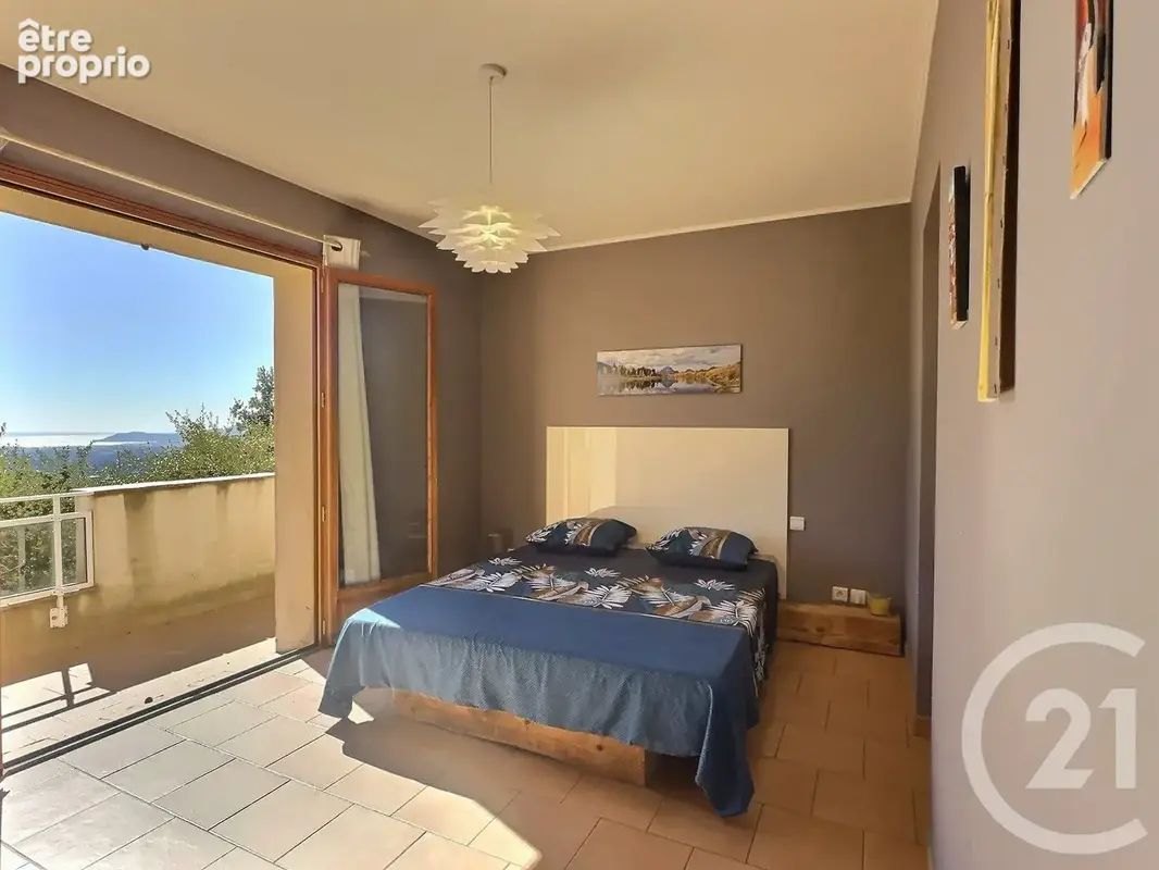 Maison 140 m² à Grasse  - photo 10