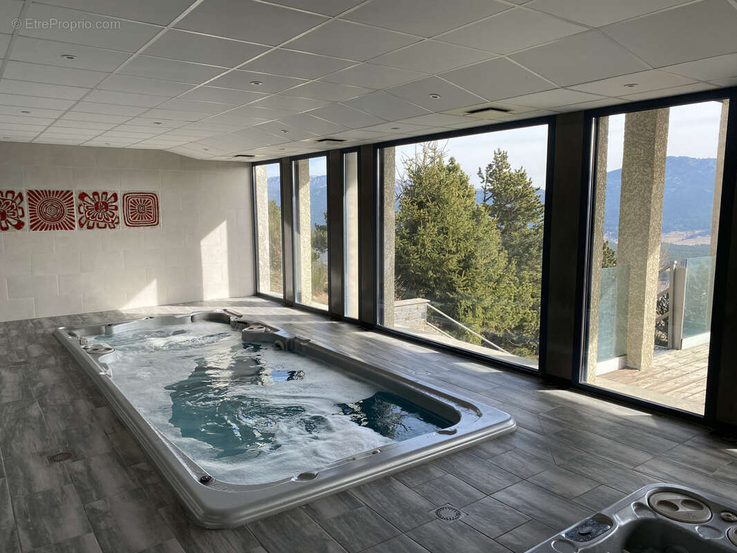 Maison à LES ANGLES