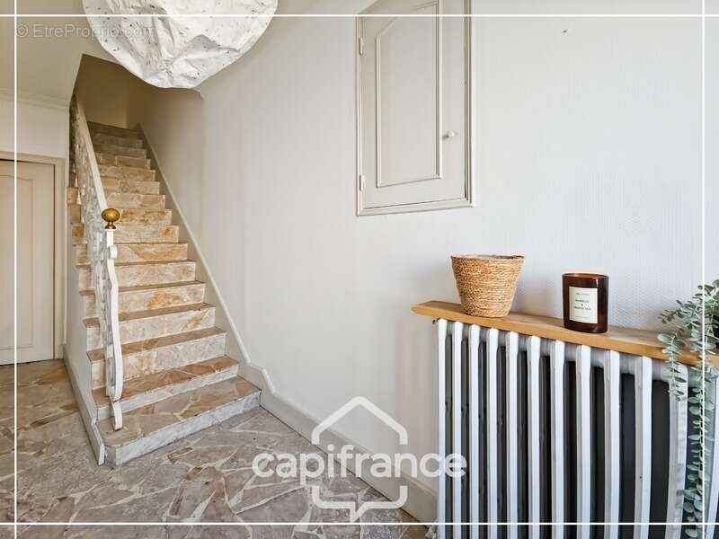 Maison à CASTELCULIER