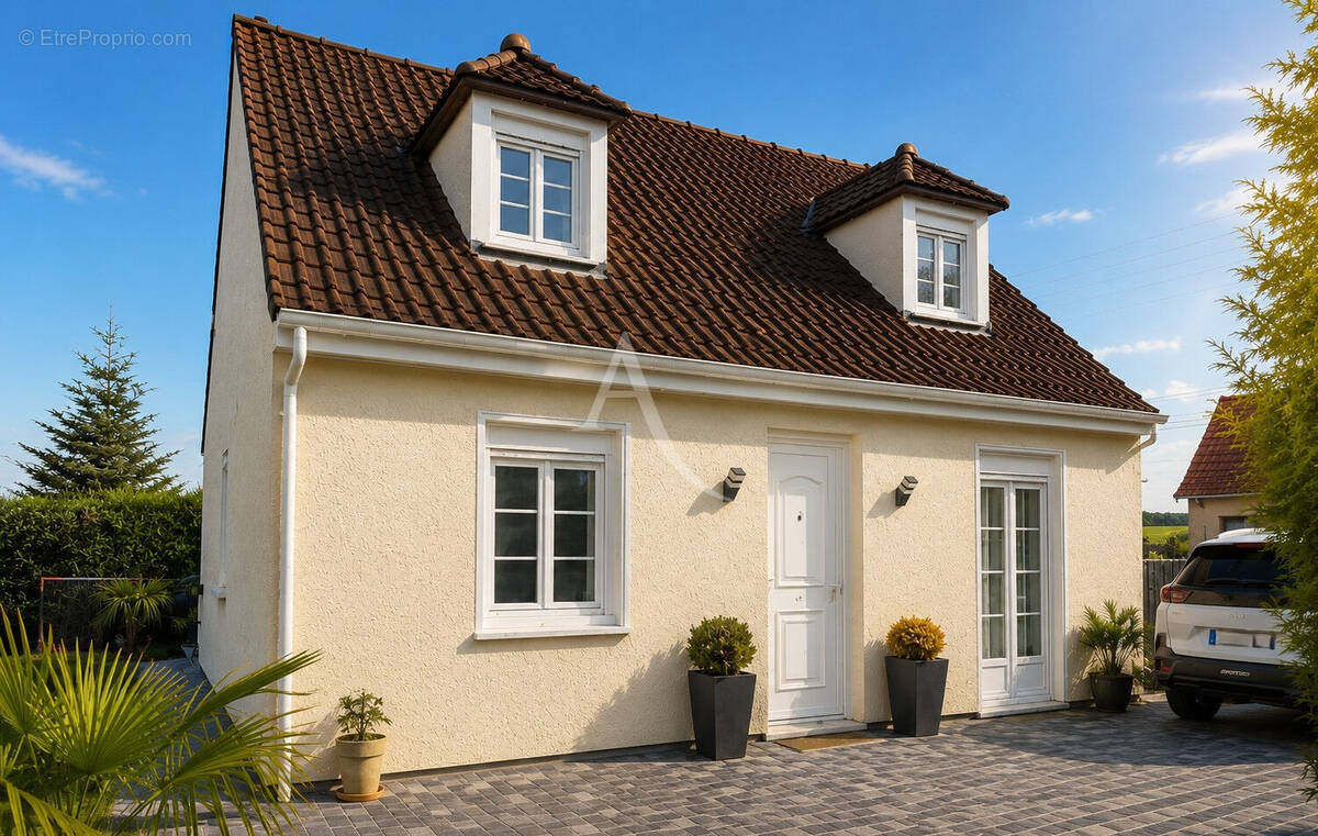 Maison à ETREPAGNY